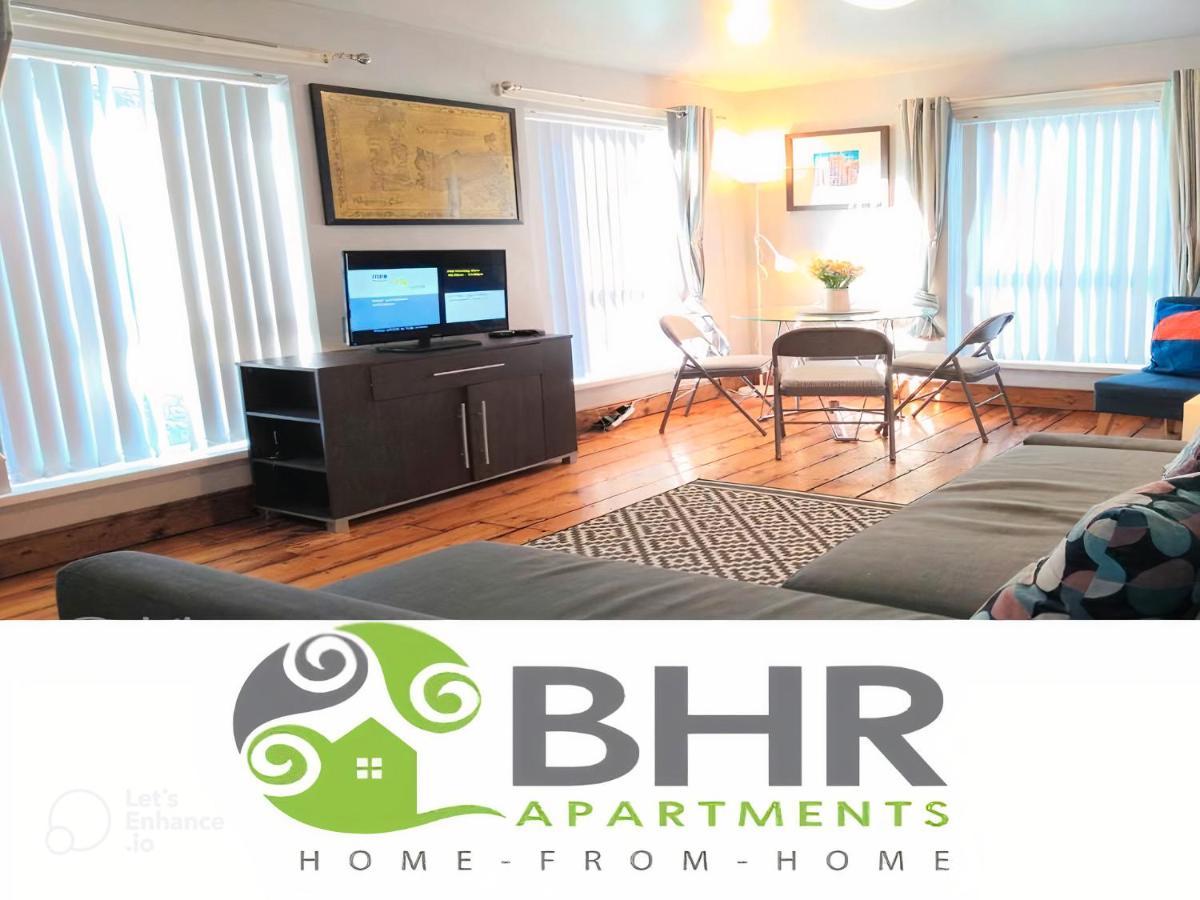 Perfect Central City Location - Parking - 3 Beds - 2 Bedrooms Belfast Eksteriør bilde